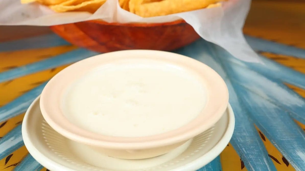 Small Queso Dip.